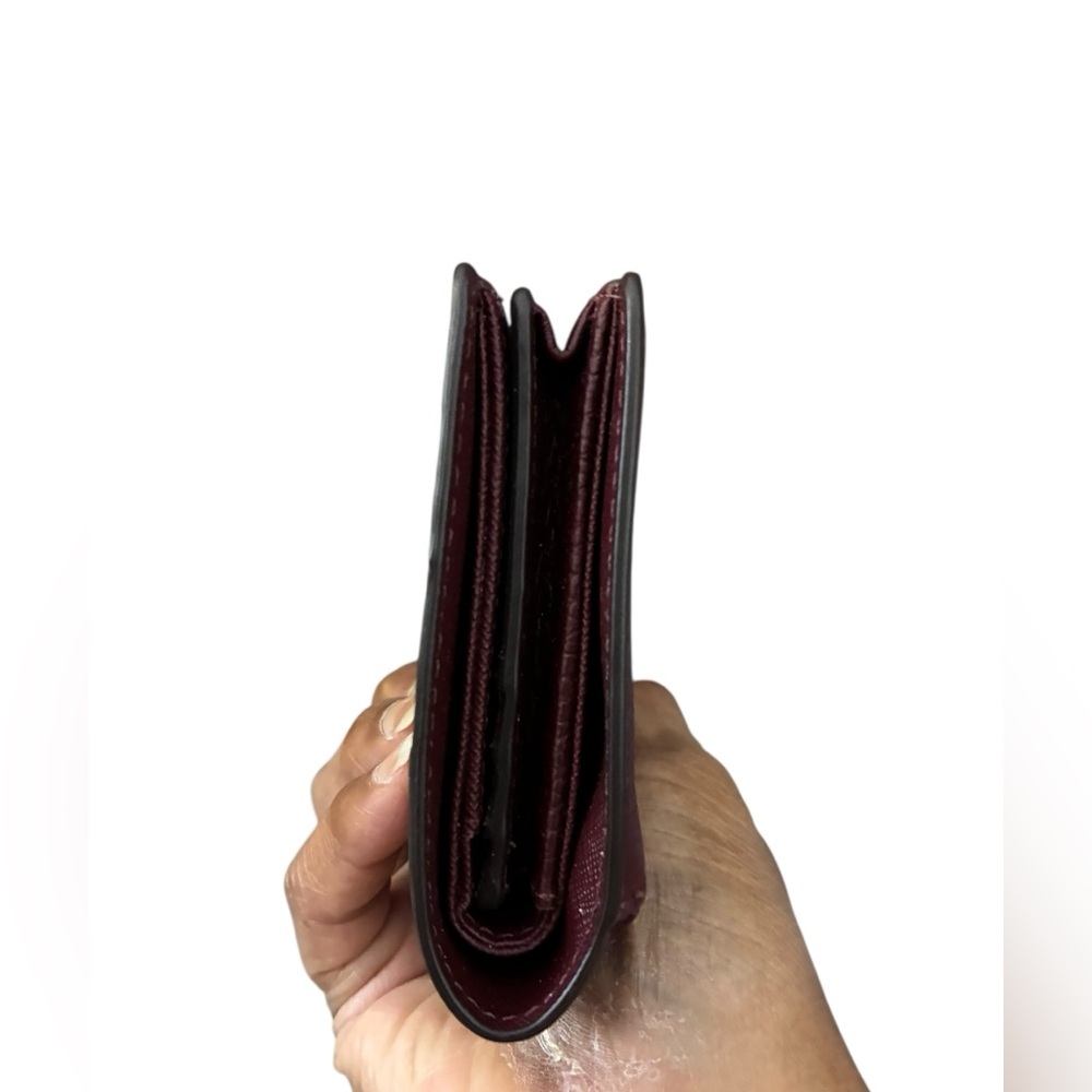 Michael Kors Bedford Leather Wallet - Picture 3 of 12